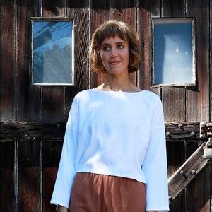 Drop Shoulder Pullover
White Linen